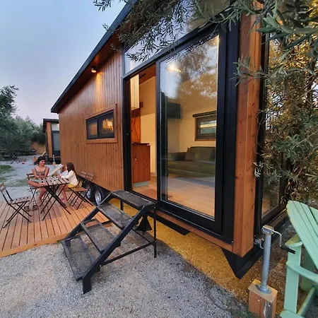Comfortable Tiny House Surrounded By Olive Trees Near Beach In Ayvacik *